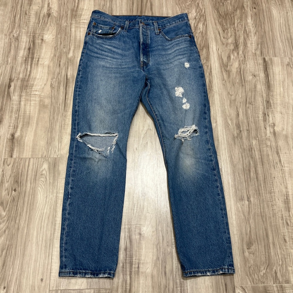 Levis 501 Womens Distressed High Rise Jeans W31 L30 Measures 32x30 Button Fly